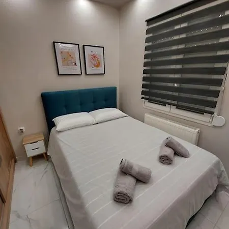 Apartment Cozy Flat In Thessaloniki